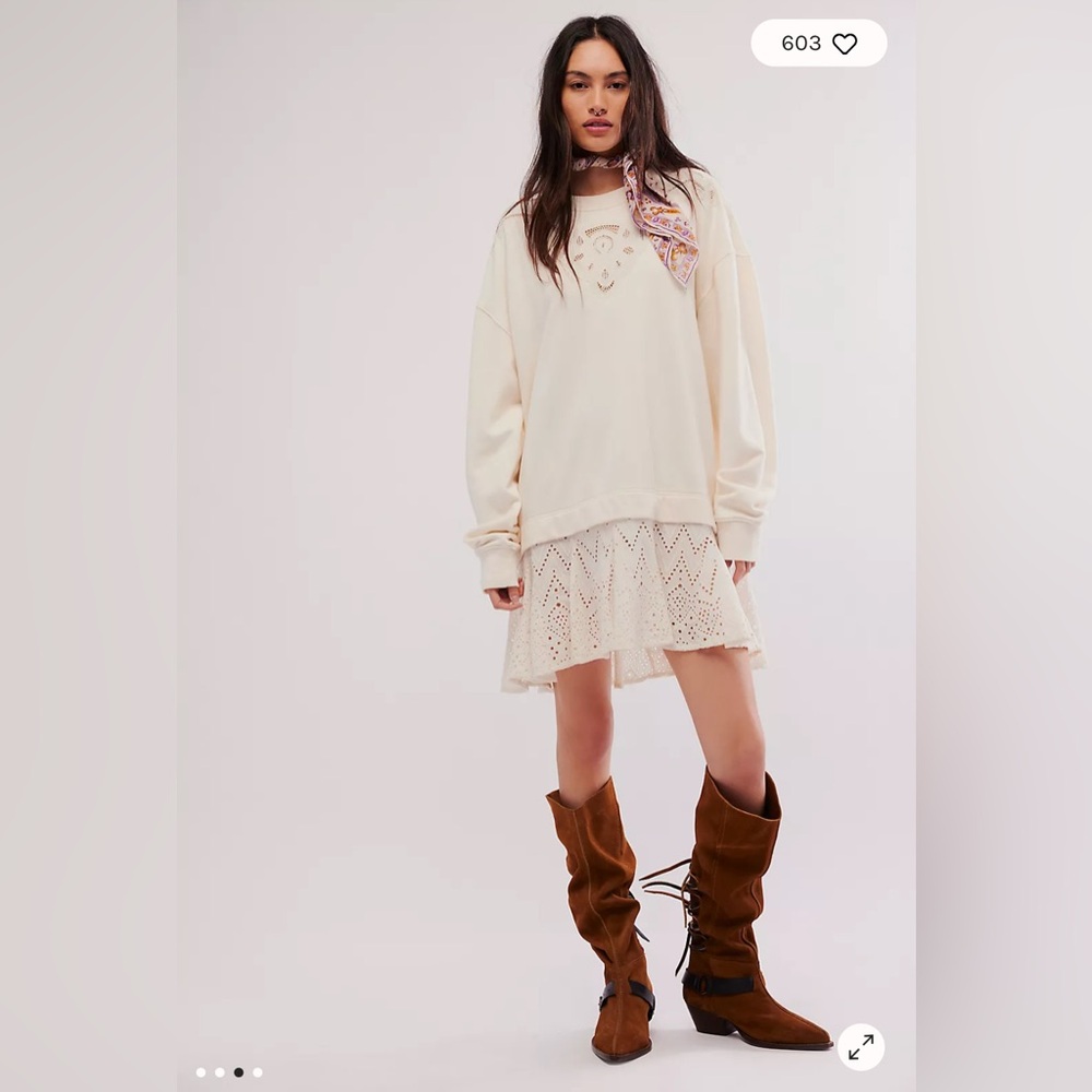 NWT: Free People, Prairie Crew Neck Long Sleeve Eyelet Embroidered Sweatshirt